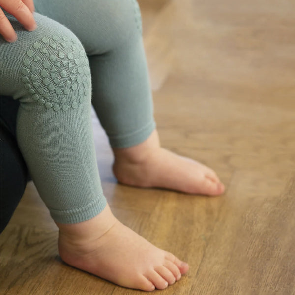 Non-slip crawling leggings with grip for babies and toddlers - Dusty Blue