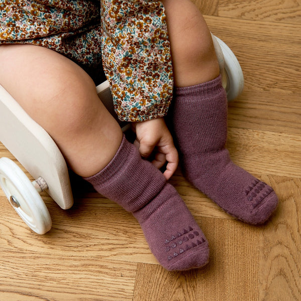 Non-slip socks  Best in test & Outstanding Quality » GoBabyGo